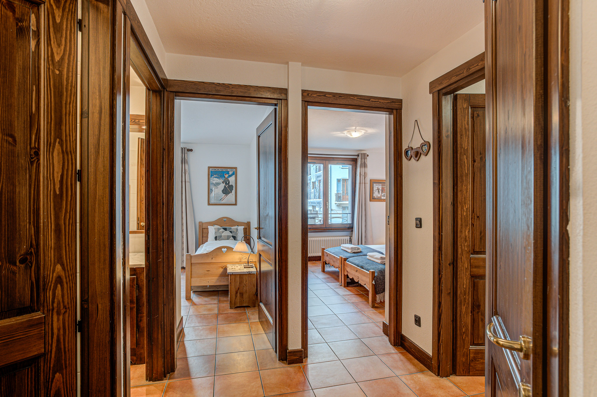 Apartment-Kitson-Alpes-Travel-45
