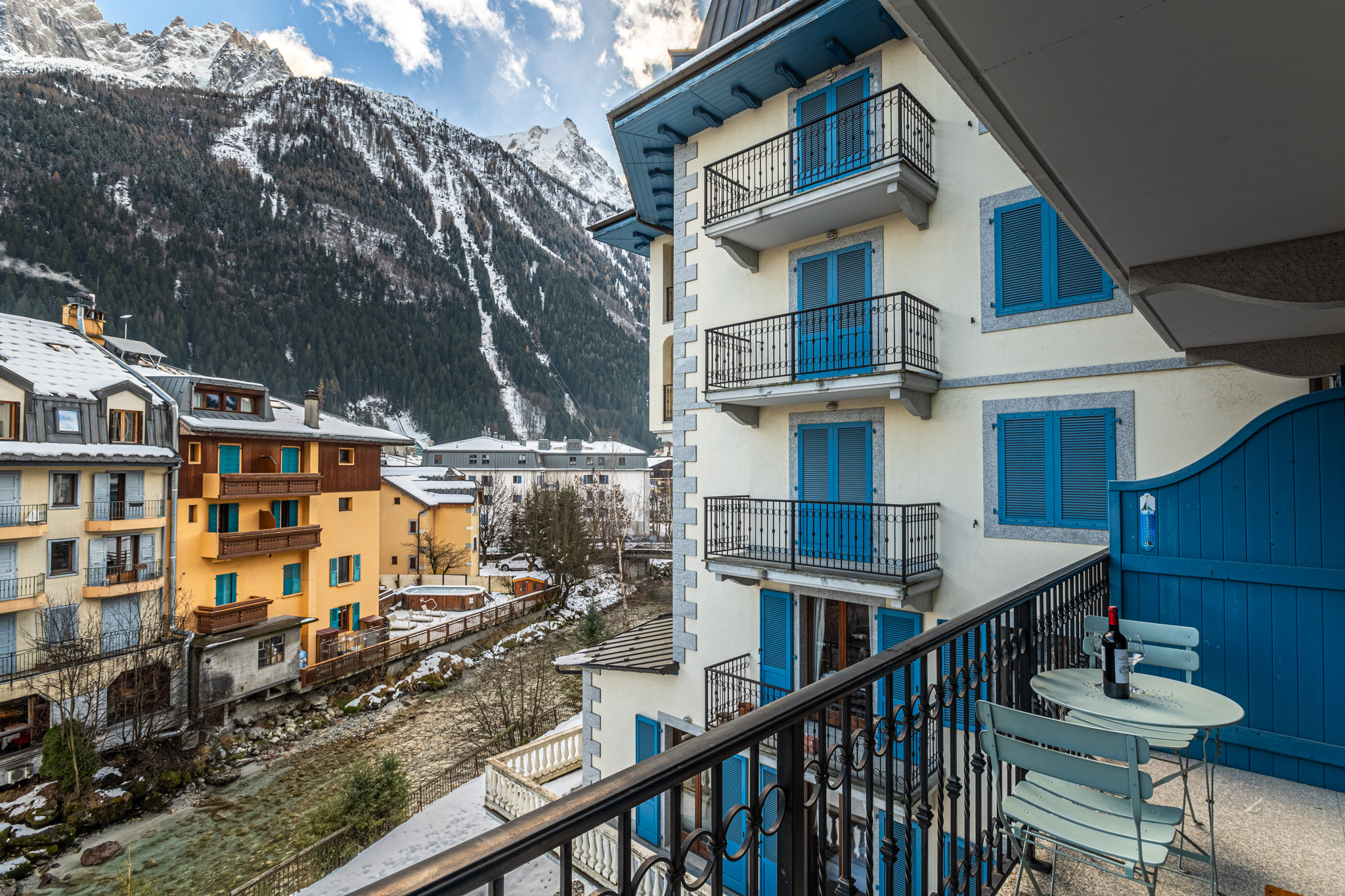 Apartment-Kitson-Alpes-Travel-58