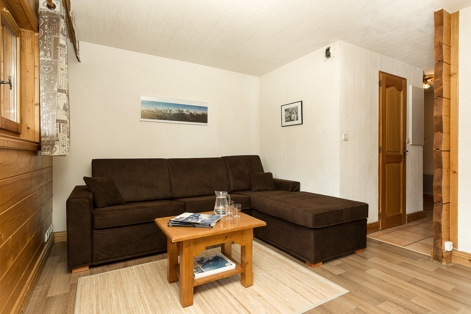 Apartment-Bellachat-Alpes-Travel-Chamonix13