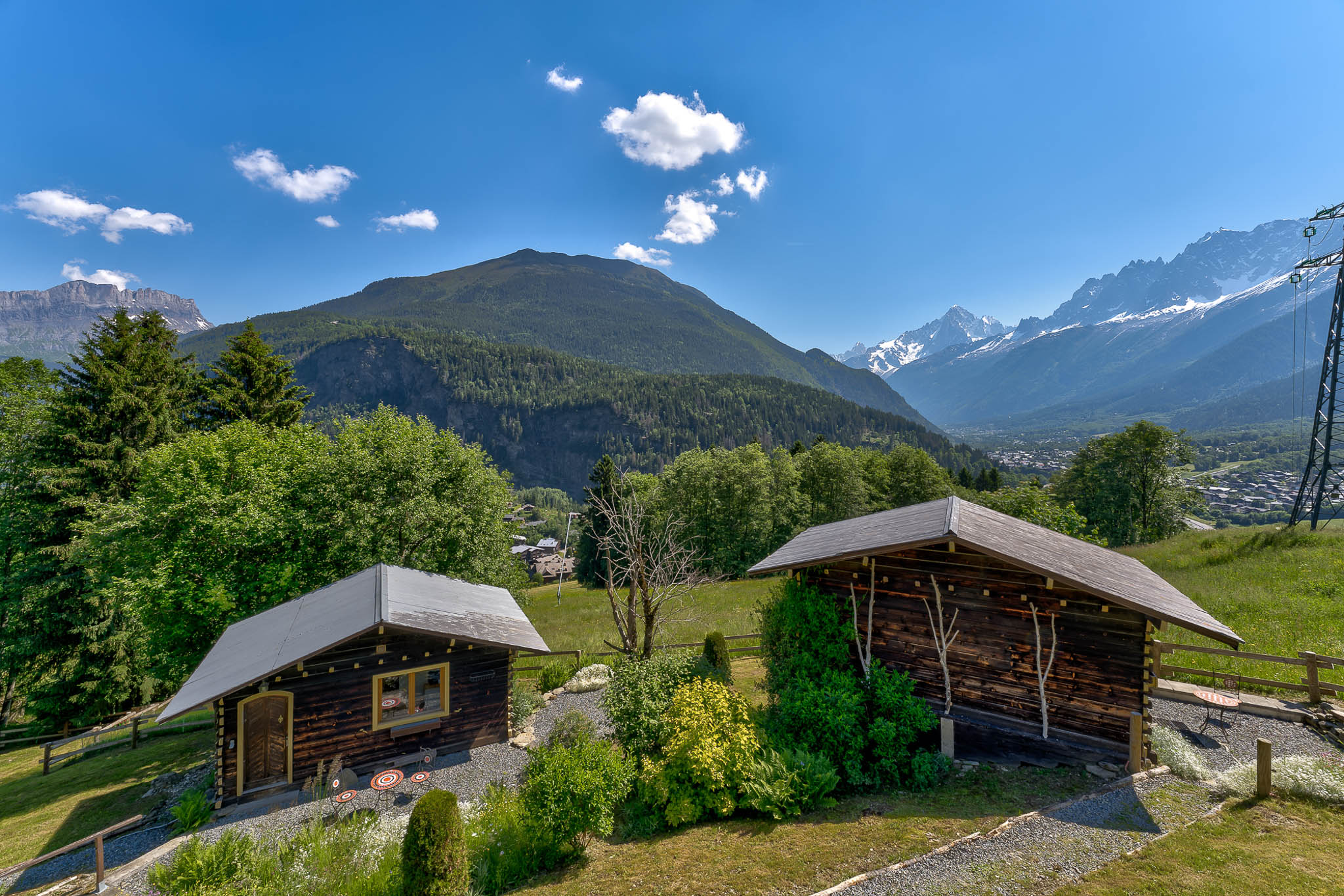 Maison-Jaune-Alpes-Travel-Chamonix-Les-Houches-12