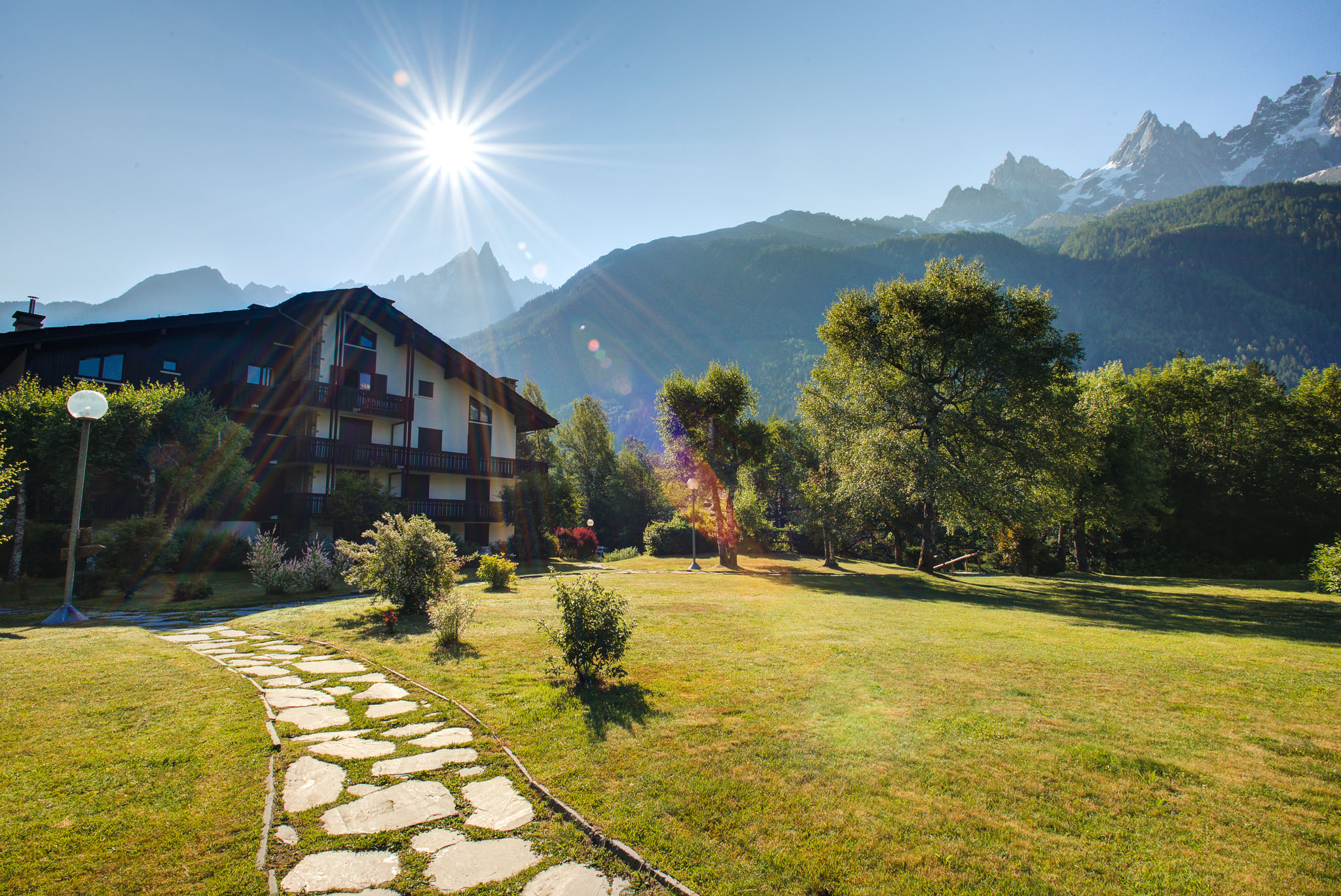 Apartment-Chapeau-Les-Prz-Alpes-Travel-Chamonix-06