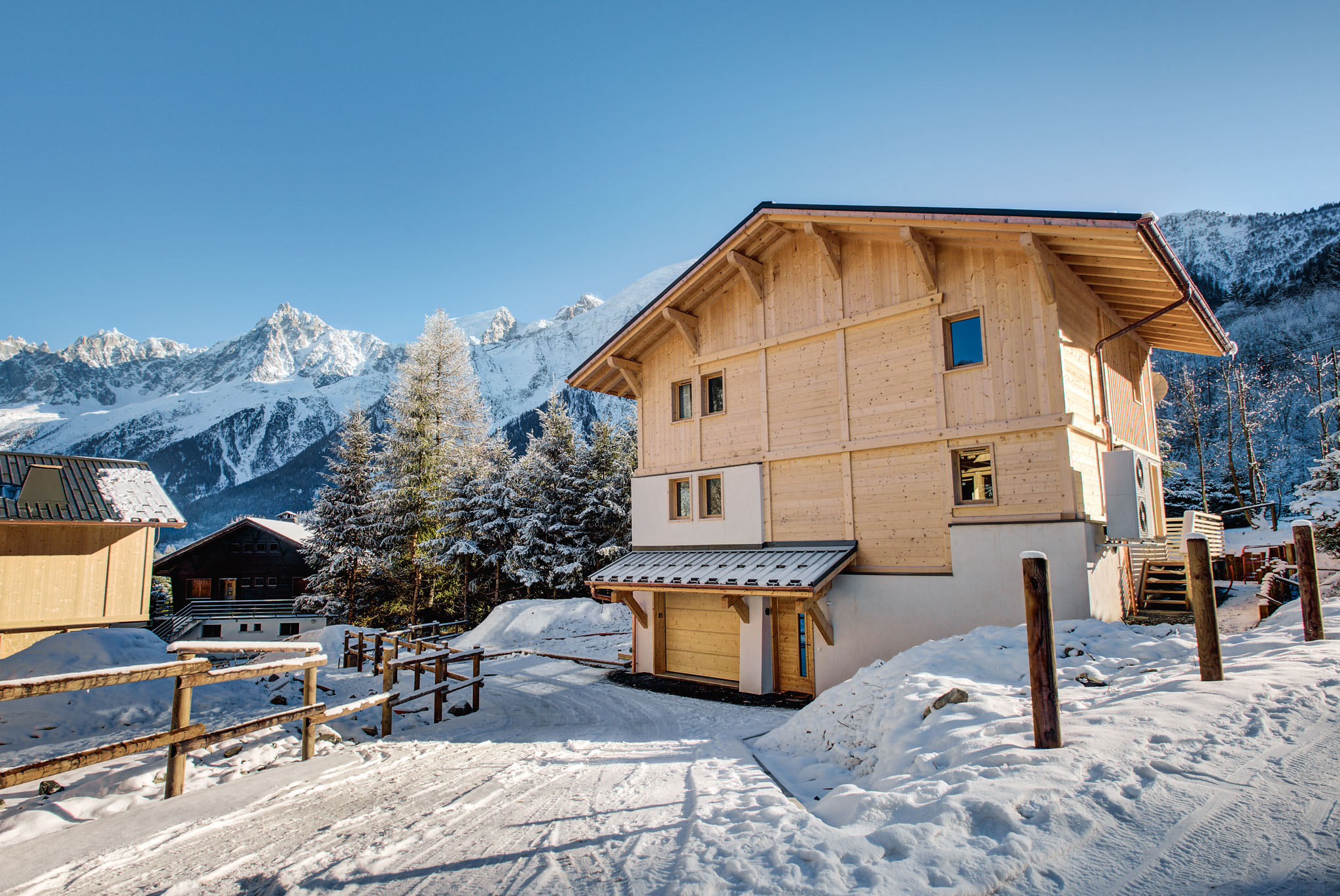 Belle-des-Neiges-Alpes-Travel-Les-Houches-121-1