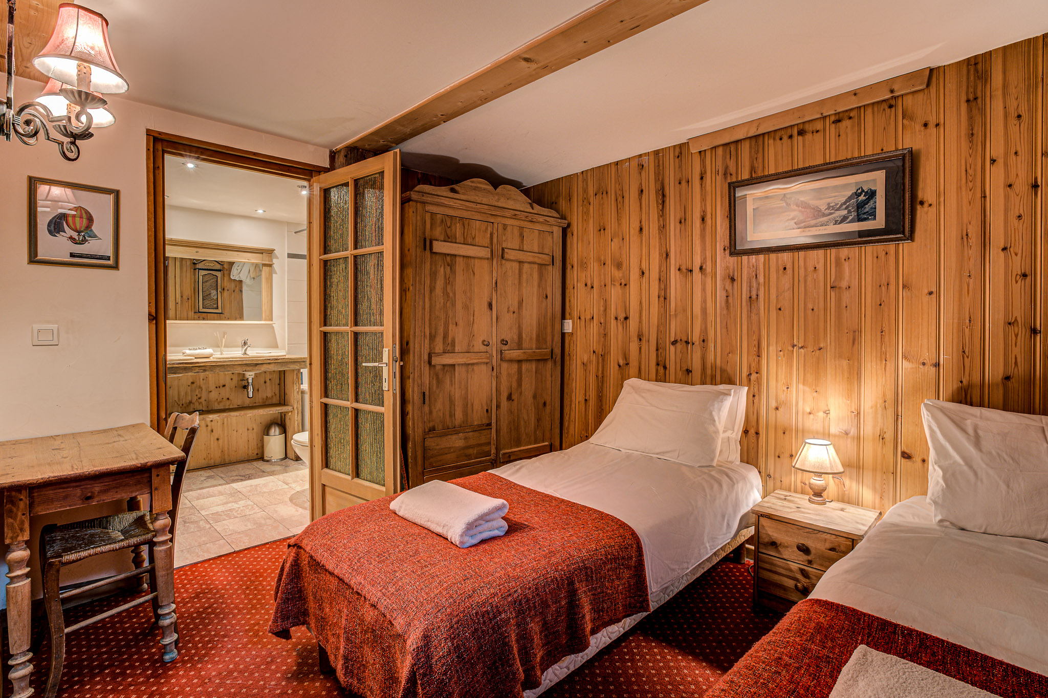 Chalet-Pele-Alpes-Travel-30