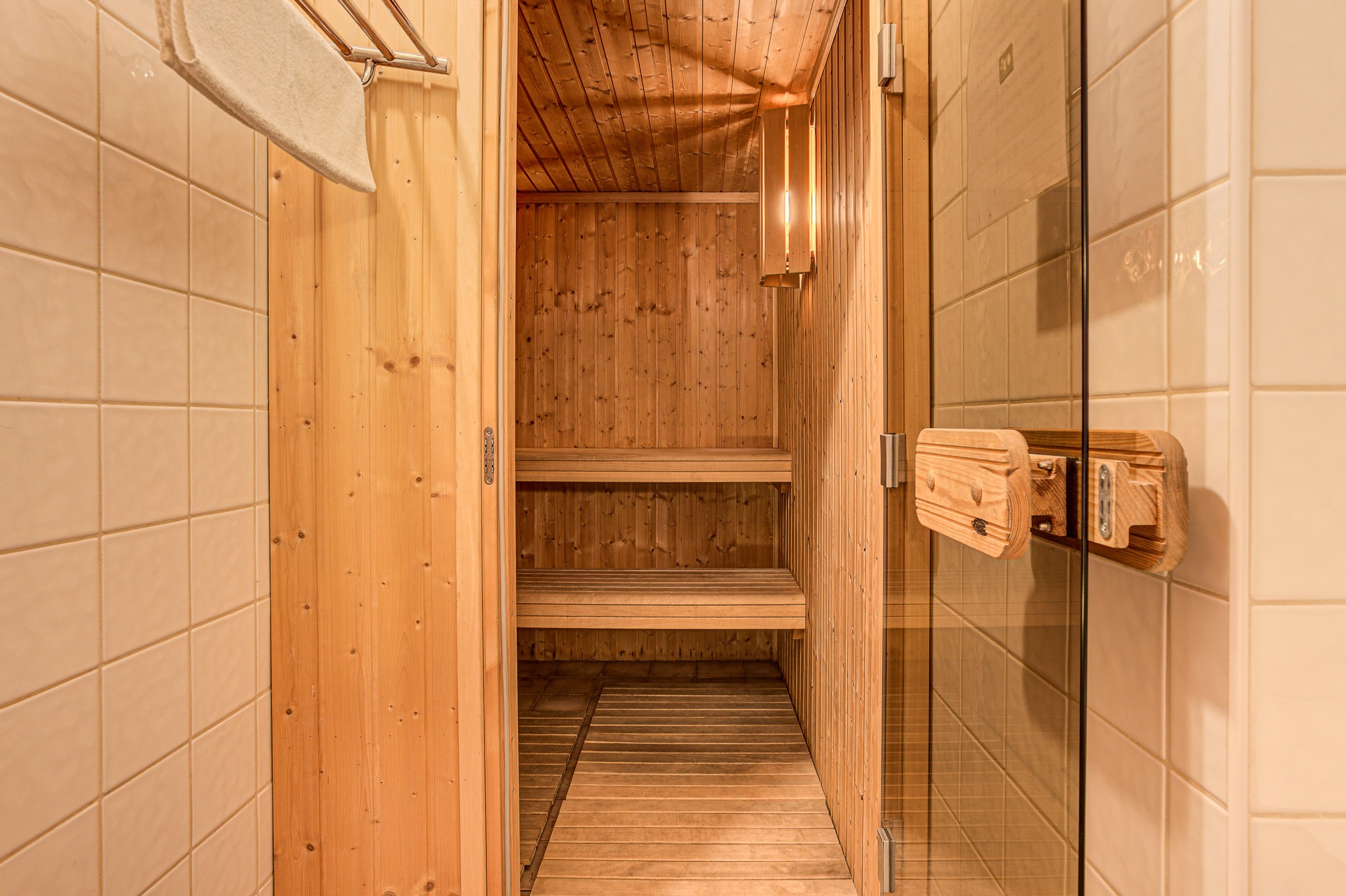 Chalet-Pele-Alpes-Travel-37