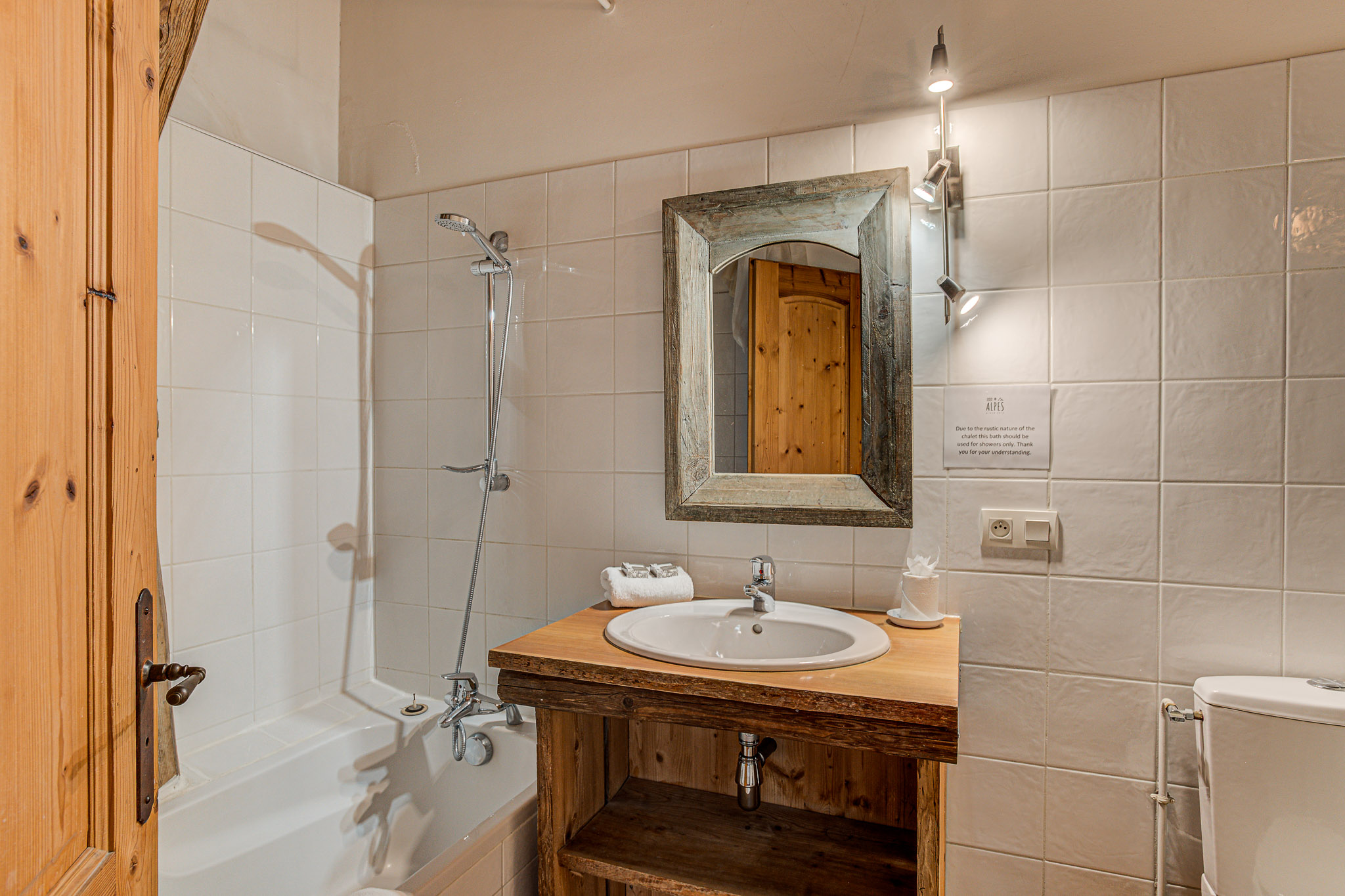 Chalet-Pele-Alpes-Travel-45