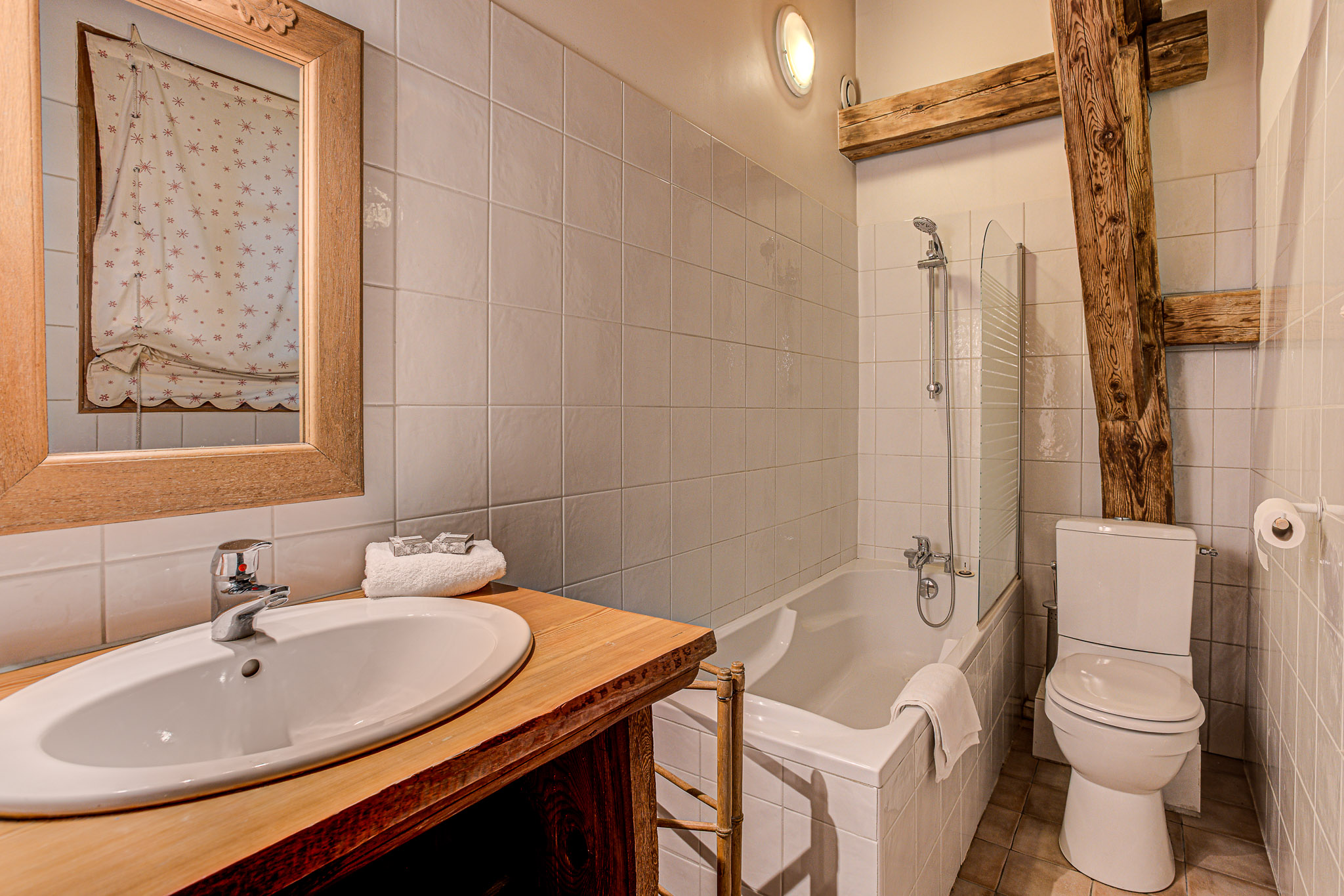 Chalet-Pele-Alpes-Travel-51