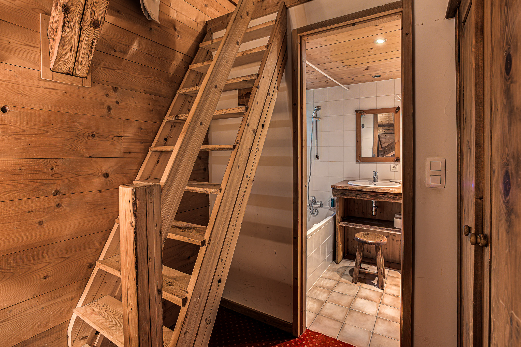 Chalet-Pele-Alpes-Travel-57