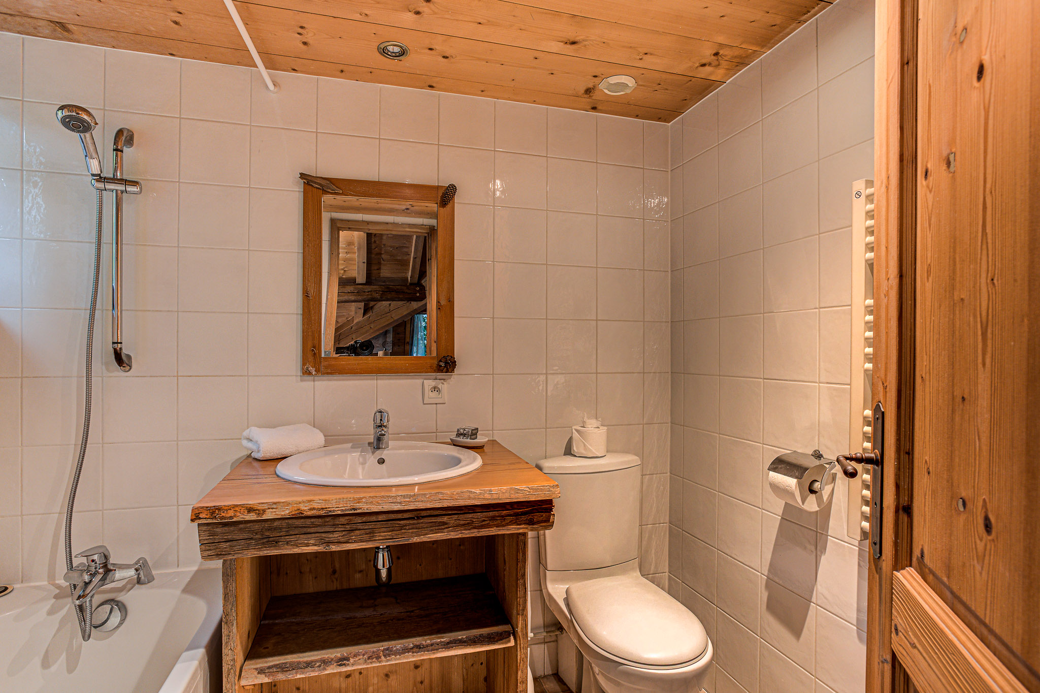 Chalet-Pele-Alpes-Travel-59